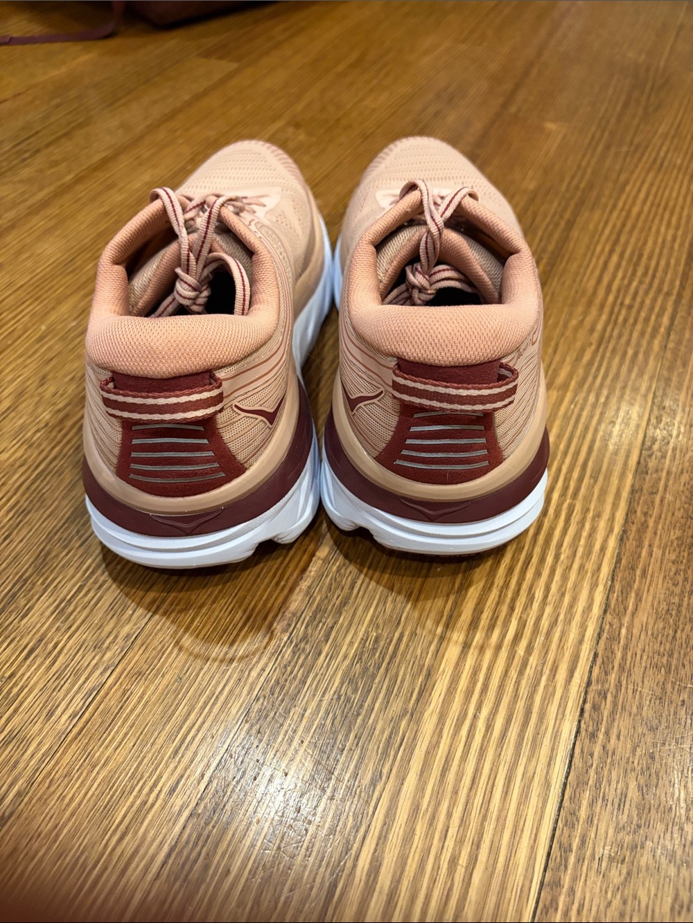 HOKA Bondi 7 Women’s Running Shoes Size 10.5 Peach/Burgundy - Picture 5 of 5